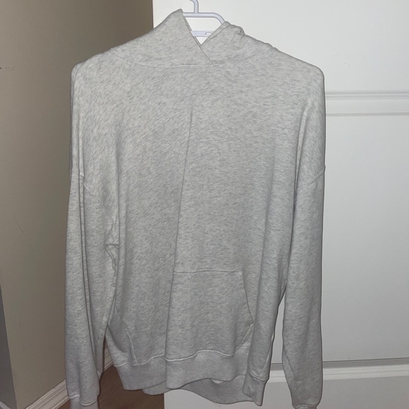 Hollister Light Grey Feel Good Hoodie - Picture 4 of 5